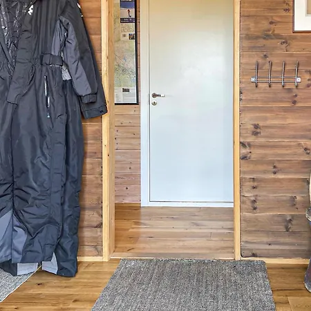 Holiday home 3 Bedroom Pet Friendly In